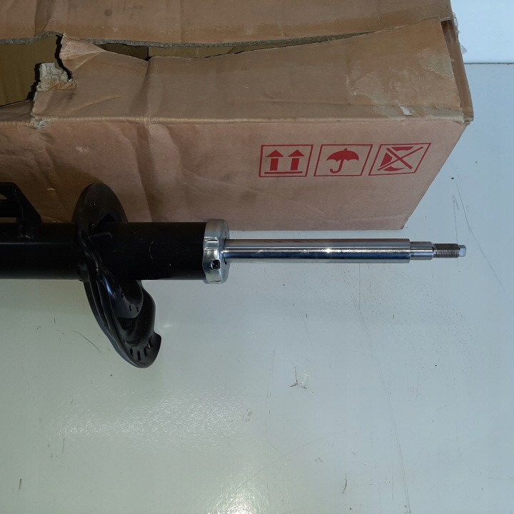 HYUNDAI ELANTRA 11-16 AMORTISSEUR GAUCHE AVANT OEM