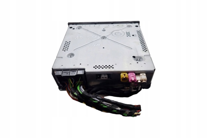 CHANGEUR CD/DVD AUDI A3 S3 8V 81A035842