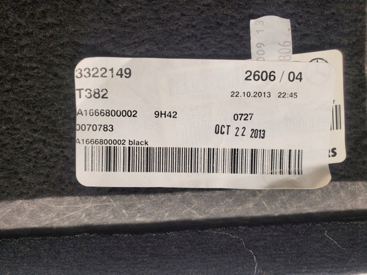 MERCEDES-BENZ ML W166 A1666800002 AVEC ARRIÈRE REVÊTEMENT