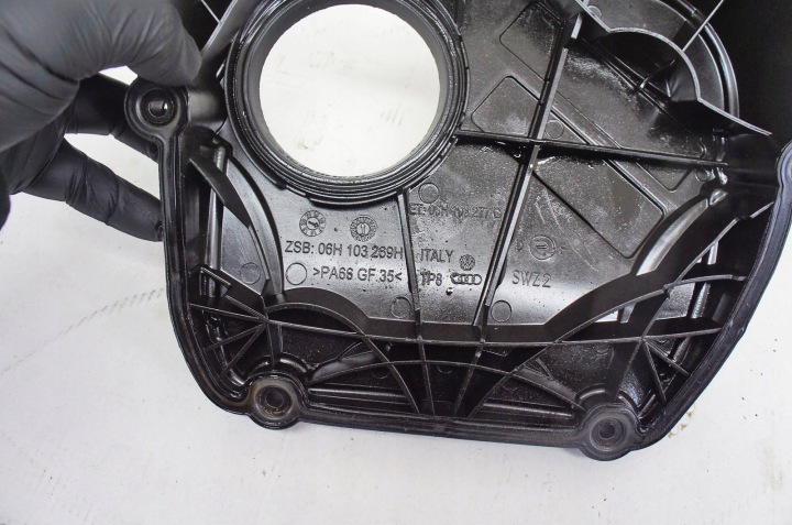 UP357 AUDI Q3 I 8U 2.0TFSI PROTECTION CHÂSSIS DISTRIBUTION 06H103269H