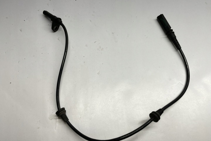 CAPTEUR ABS AVANT DROIT BMW X5 (E70) 6771776 3.0L DIESEL 225KW 2010