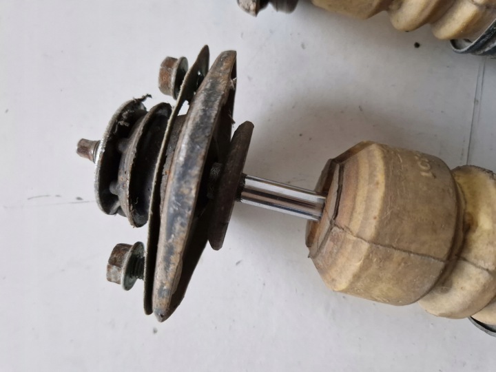 AMORTISSEURS ARRIÈRE SACHS ENSEMBLE BMW E46 UNIVERSEL 3.0D 184KM 556882