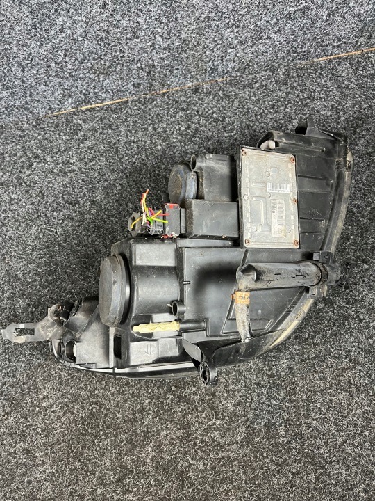 CITROEN C5 I LIFT PHARE GAUCHE AVANT AVANT XÉNON EUROPE 9650115480