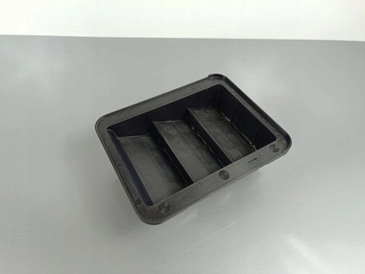 2018 MITSUBISHI ECLIPSE CROSS GRILLE VENTILATION