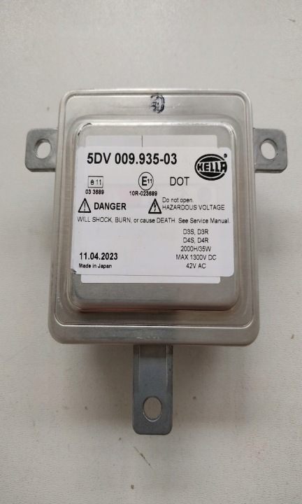 HELLA CONVERTISSEUR TENSION 5DV009935031