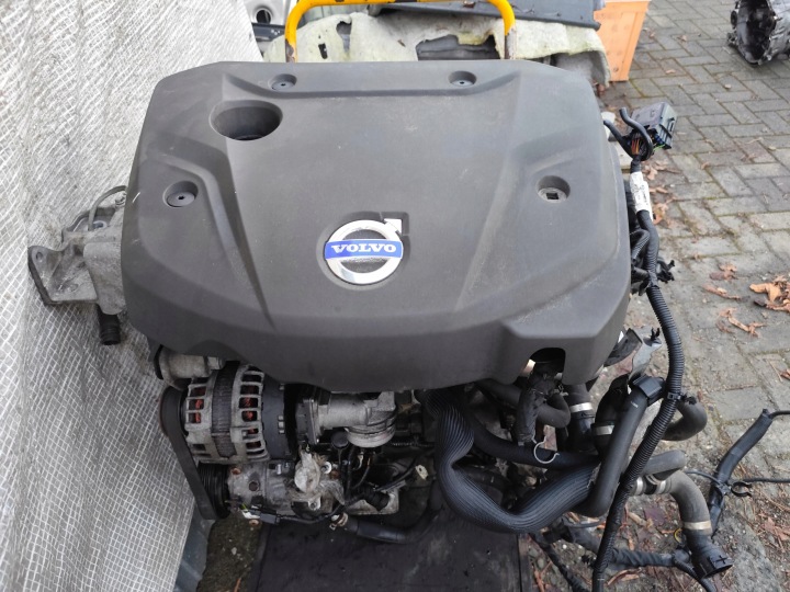 VOLVO V60 S60 V70 XC60 XC70 S80 MOTEUR COMPLET 2.0 D4 181PS D4204T5 FILM