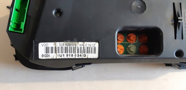 COMPTEUR TABLEAU DE BORD SKODA OCTAVIA I DIESEL 1U1919034G KILOMÉTRAGE 238891 KM