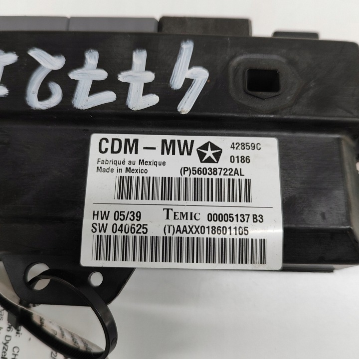 CHRYSLER 300 300C 2006 AVANT CÔTÉ GAUCHE CONTRÔLEUR MODULE PORTES