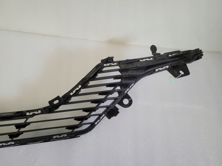 PEUGEOT 208 II 2 GRILLE CENTRALE CALANDRE PARE-CHOCS 9823209880