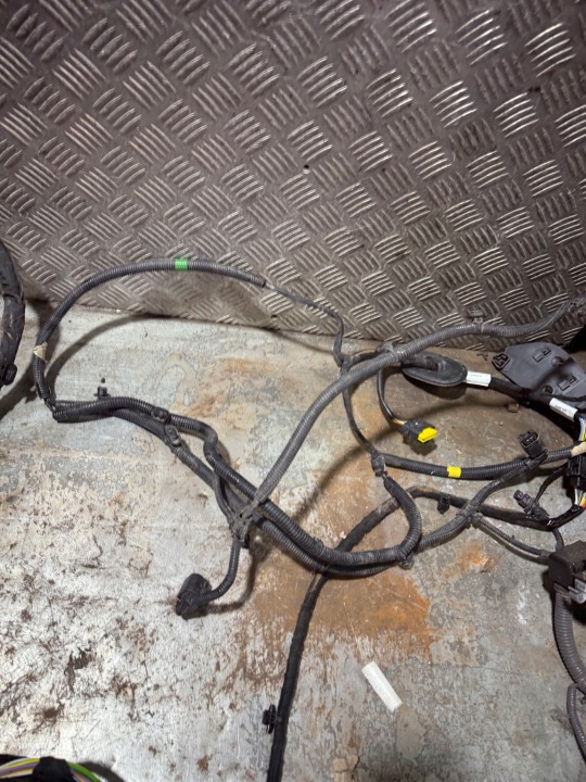 PEUGEOT 5008 II 1.6 THP FAISCEAU DE CÂBLES INSTALLATION ÉLECTRIQUE CHAMBRES MOTEUR AUTOMATE