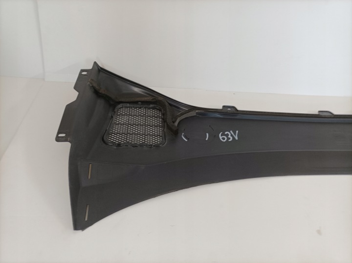 DOUBLURE DE PASSAGE DE ROUE VOLVO V60 I 10- 31402672 EUROPE