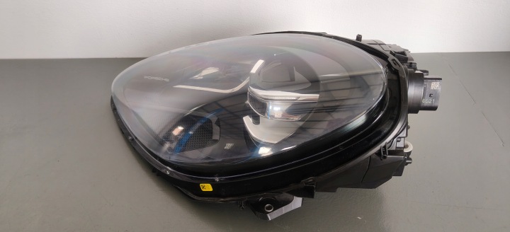PHARE AVANT COMPLET LED PORSCHE MACAN 95B LIFT 18-22R 95B941009BB