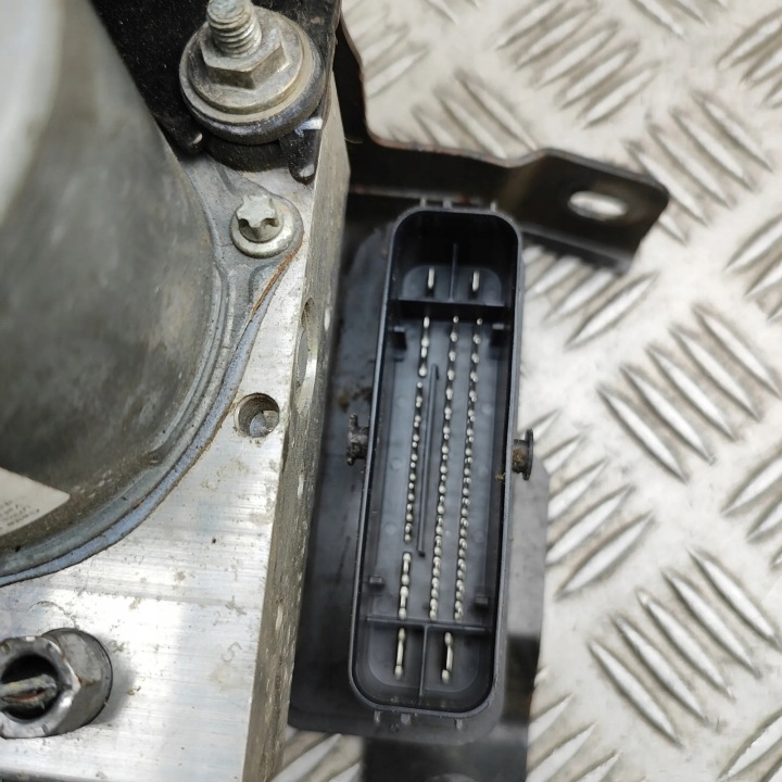 RIFTER COMBO E BERLINGO IV POMPE ABS 19R.