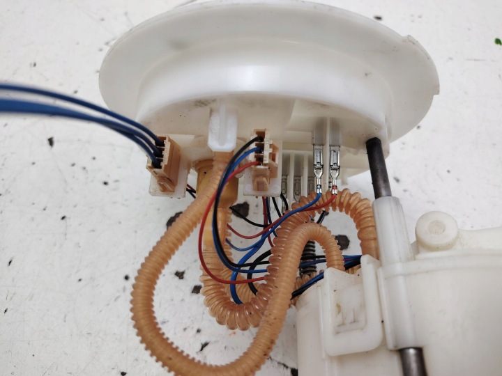AUDI OE 8K0919050L ENSEMBLE ALIMENTAIRE DANS CARBURANT
