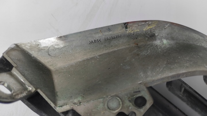 GRILLE VECTRA C 90505722