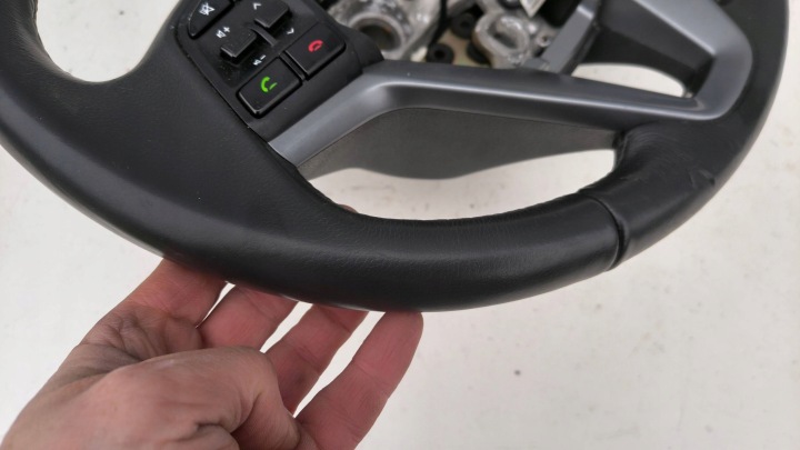 VOLANT HYUNDAI TUCSON III 3 96710-D3410