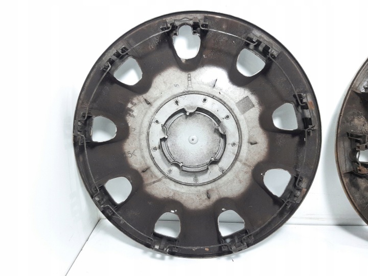 CHAPEAU ENJOLIVEURS VOLKSWAGEN ORYGINALE 15' 1T0601147