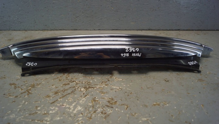 MINI COOPER R56 GRILLE CALANDRE 2752363 (G352)