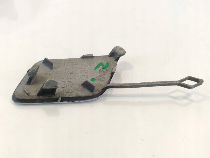 AUDI A3 8V BOUCHON CROCHET PARE-CHOCS AVANT 8V5807241