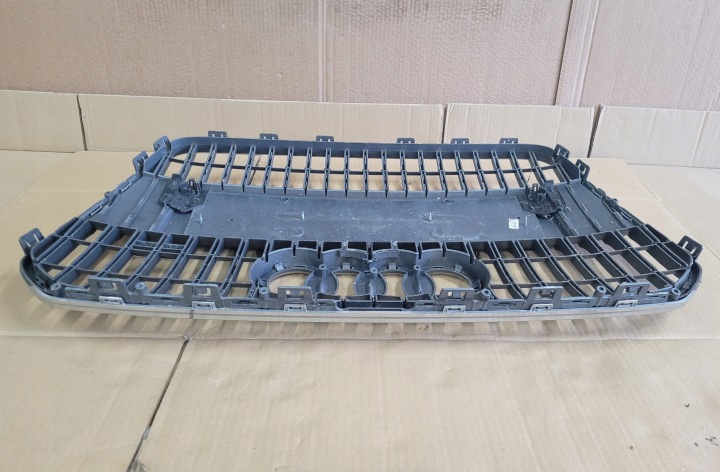 CALANDRE GRILLE AUDI A6 ALLROAD 10-14 ANNÉE 4G0853653C