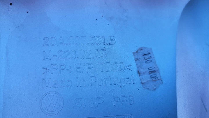 VOLKSWAGEN T-ROC DOUBLURE MOULURE PARE-CHOCS ARRIÈRE ARRIÈRE 2GA807531B