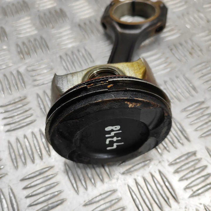 PISTON MERCEDES-BENZ GL (X166) A2780300620 28800741 4.7L 320KW 2015