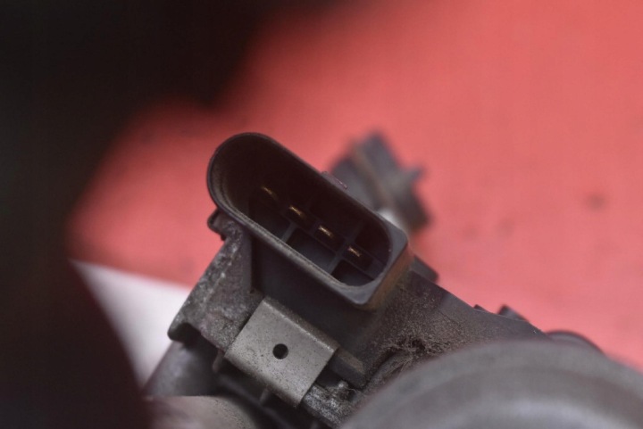 MÉCANISME PETIT MOTEUR ESSUIE-GLACES GAUCHE AVANT EUROPE 5M0955023C VW GOLF 5 V PLUS