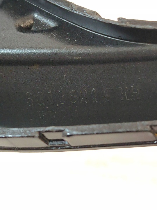 MOULURE PARE-CHOCS DROIT ARRIÈRE VOLVO XC60 II 32136214