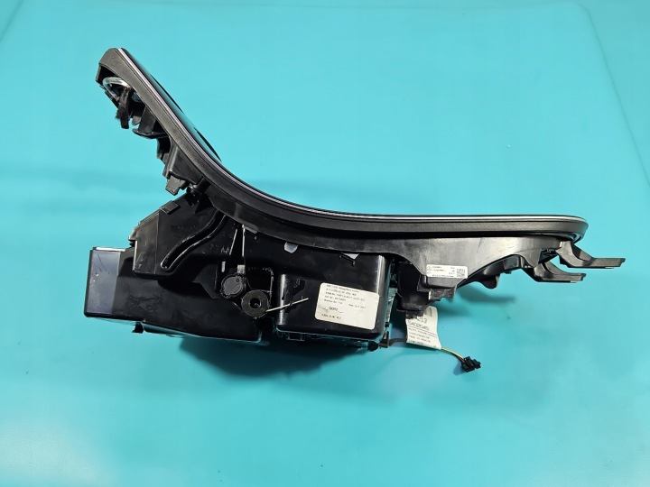 POIGNÉE SUR BOISSONS GODET CUP HOLDER MERCEDES W213 A2136806500 5402045