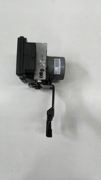KIA CEED II 12-18 HYUNDAI I30 POMPE ABS CONTRÔLEUR MODULE A2589-30800