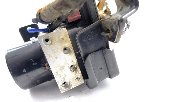 OPEL ASTRA III POMPE ABS 13213610