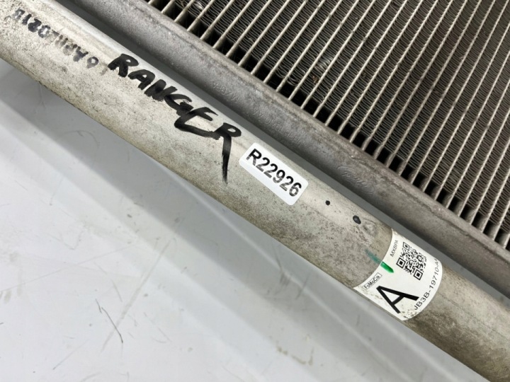 FORD OE JB3B-19710-AA RADIATEUR CLIMATISATION