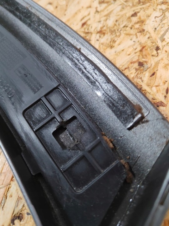 MOULURE GARDE-BOUE GAUCHE ARRIÈRE MERCEDES GLA A247 A2478854010