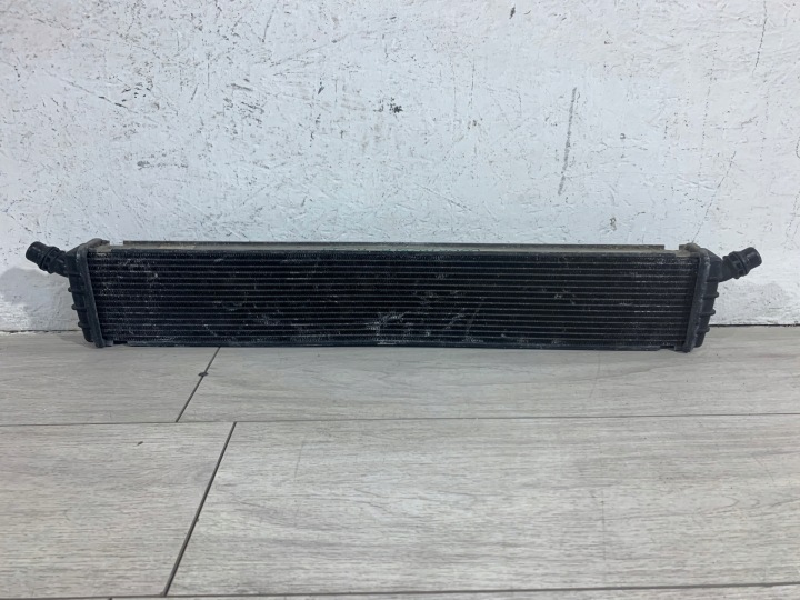 SUPPLÉMENTAIRE RADIATEUR LIQUIDE MERCEDES W213 W205 AMG