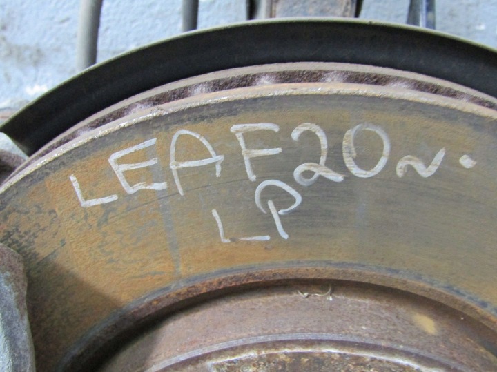 LEAF II 20R MCPERSON MCPHERSON GAUCHE AVANT ROTULE DE DIRECTION GAUCHE TOURILLON 543035SJ1A