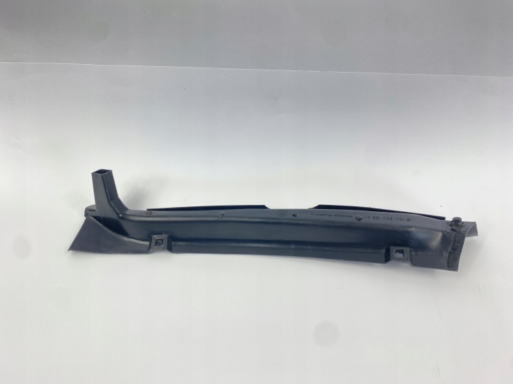 DOUBLURE DE PASSAGE DE ROUE PLASTIQUE ODPLYW RAINURE GAUCHE CÔTÉ MERCEDES W124 1246202667