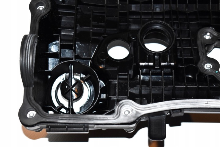 DR. MOTEUR COUVERCLE DE SOUPAPES BMW 1 E87 2,0 07-