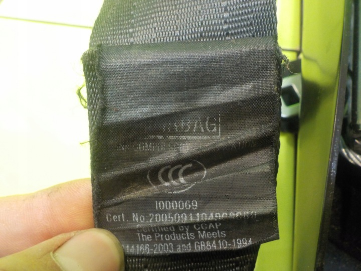 VOLVO V70 III 08R CEINTURE DE SÉCURITÉ DROIT AVANT 39865061