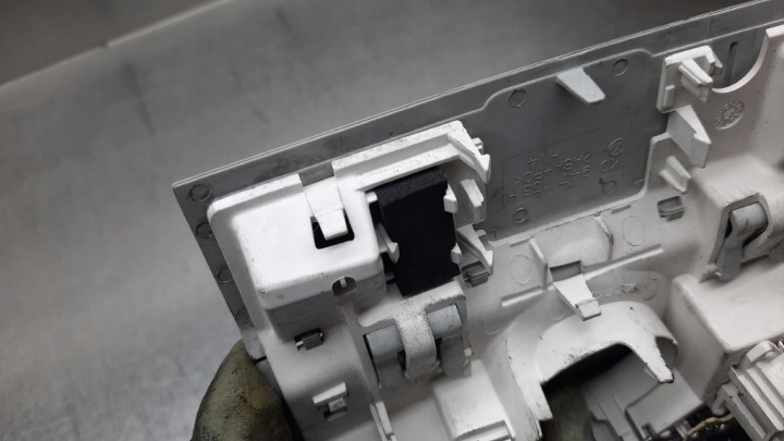 AMPOULE ÉCLAIRAGE INTÉRIEUR 1K0947133H VW PASSAT B6 05-10R