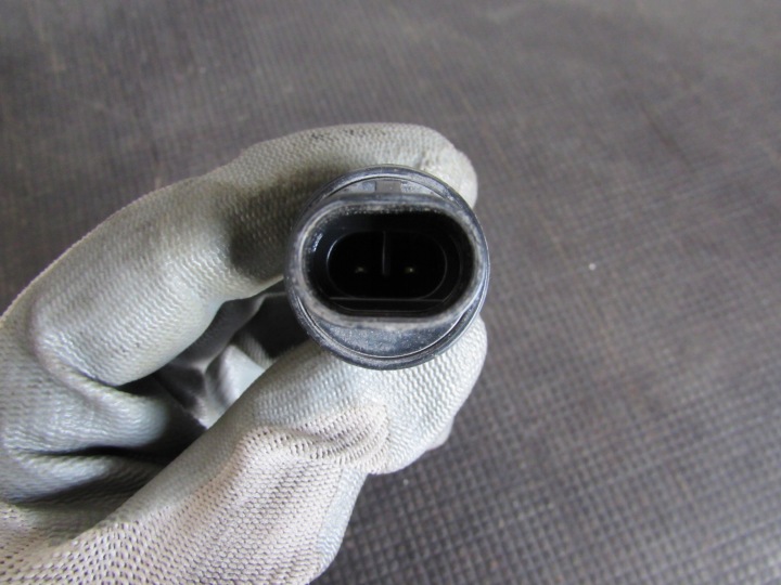 CAPTEUR LIQUIDE LAVE-GLACES OPEL VECTRA C 02-08R 90346055