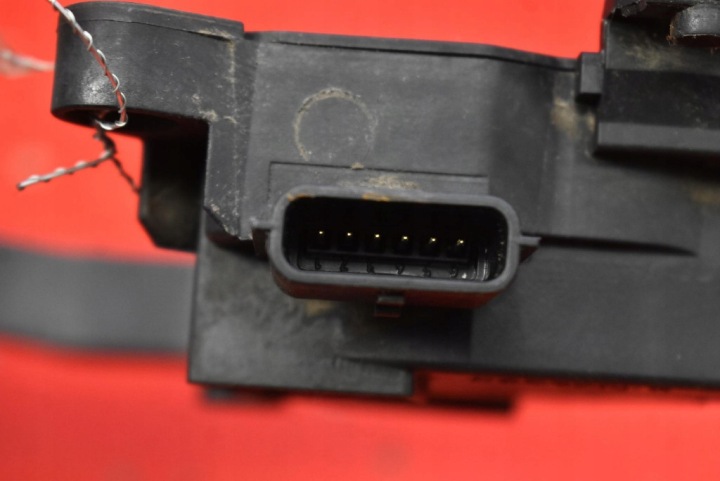 POTENTIOMÈTRE PÉDALE GAZ 180108712R DACIA DOKKER 1.6 MPI 83 KM 12-17