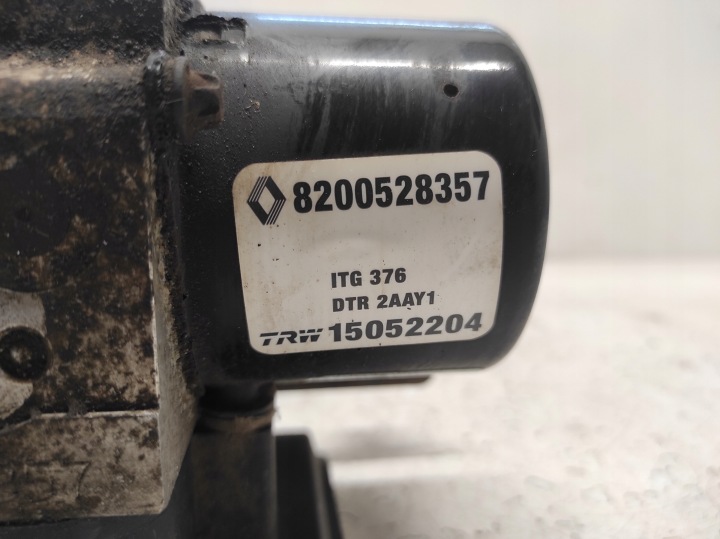 RENAULT MASTER 2 II LIFT 03- 2.5DCI POMPE ABS 8200528357