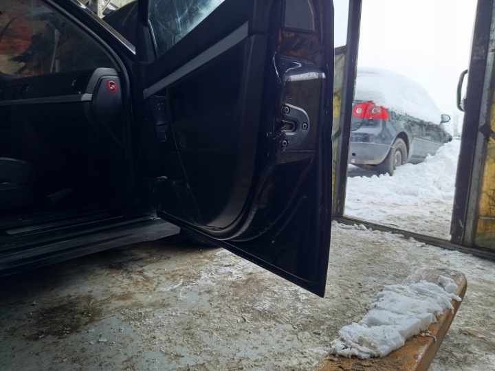 PORTES AVANT DROIT NOIR Z20R OPEL VECTRA C