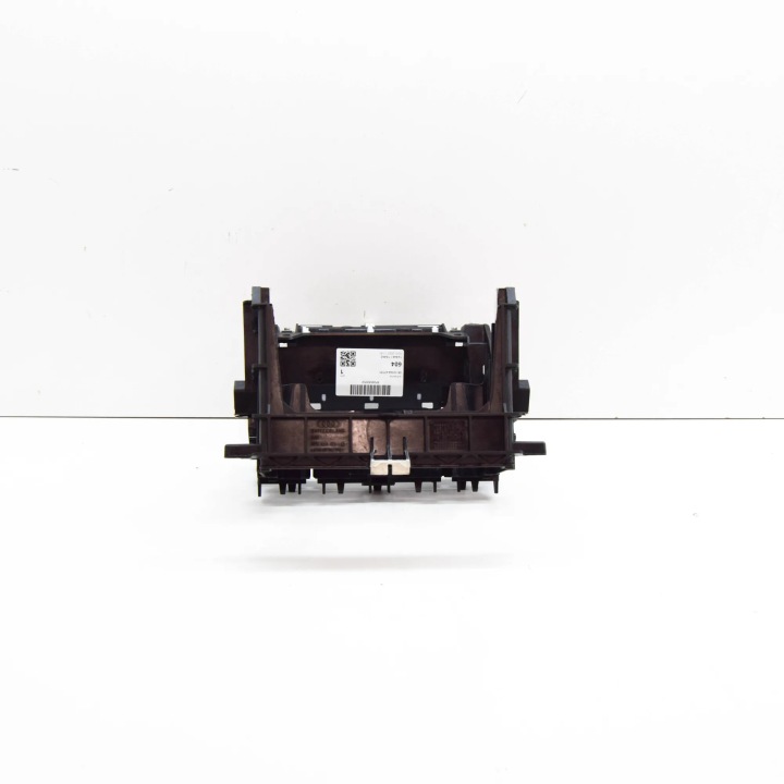 AUDI A3 8P SUPPORT CENTRAL TABLEAU DE BORD INSTRUMENTATION 8P0858005D ORIGINAL