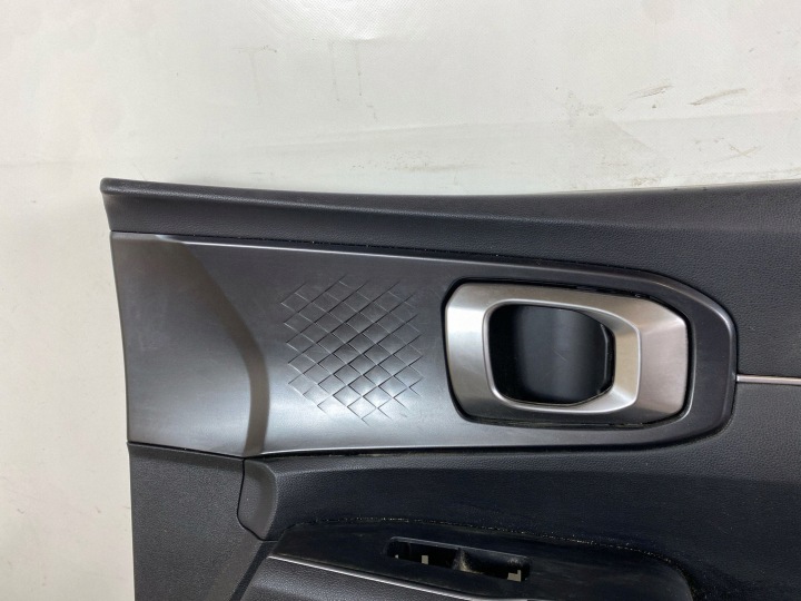 2023 KIA SORENTO IV COLLECTEUR PORTES AVANT 82302R5000MQA