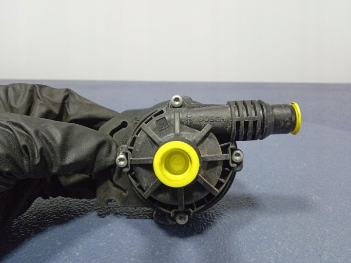 BMW IX1 X1 U11 SUPPLÉMENTAIRE POMPE À EAU 5A020E0