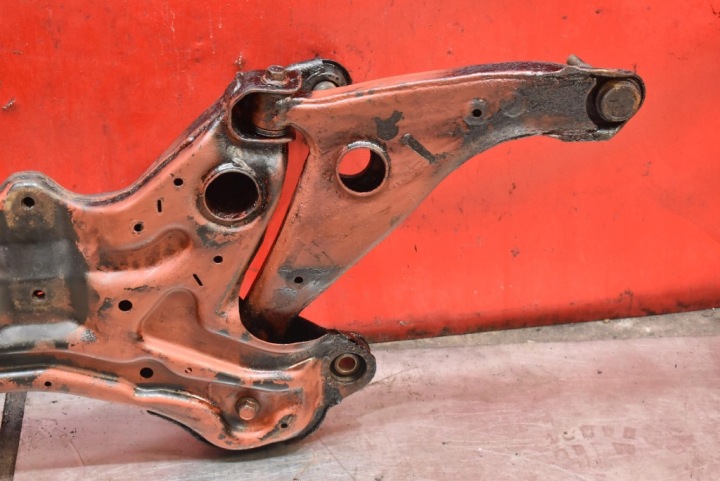 CHÂSSIS POUTRE CHÂSSIS AVANT MITSUBISHI ECLIPSE 4 IV 4G 3.8 V6 265 KM 06-09