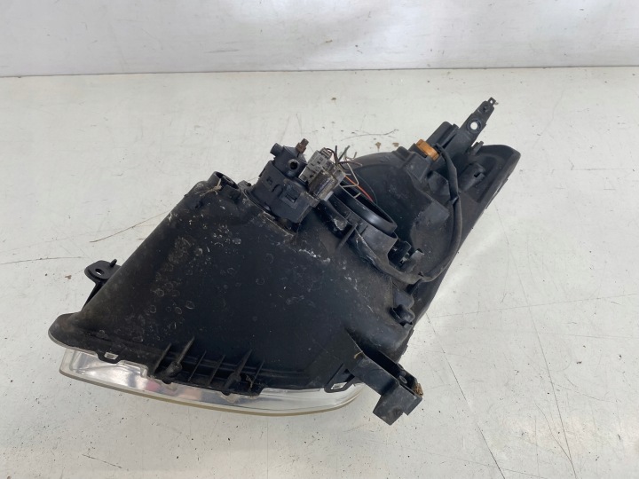 PHARE DROIT AVANT DROITE AVANT SUZUKI SWIFT IV 4 MK6 EUROPE