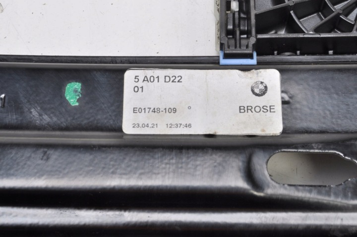 BMW F44 ÉLÉVATEUR VITRES DROIT ARRIÈRE 5A01D22