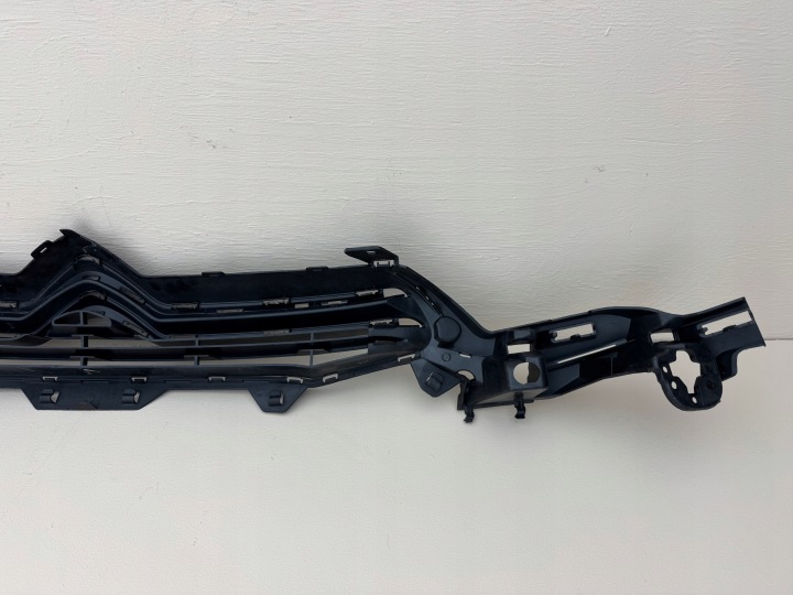 CITROEN C4 II 2 B7 09-15R GRILLE CALANDRE RADIATEUR CHÂSSIS 9687946280